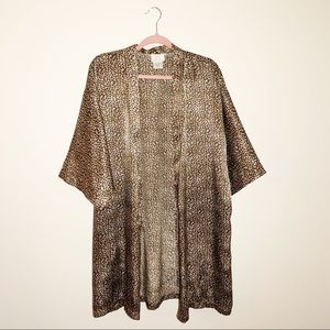 🌸L.A. INTIMATES Vintage Satin Cheetah Kimono Robe